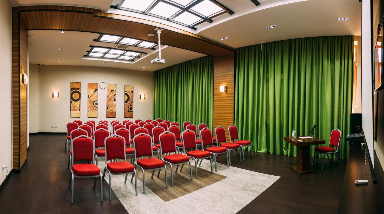 Megapolis Hotel Çimkent Dış mekan fotoğraf